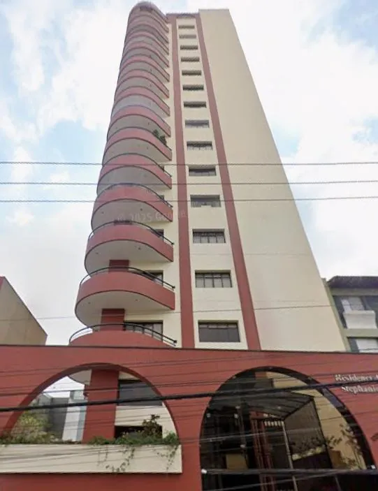 Depois: Edifício Stephanie Residencial